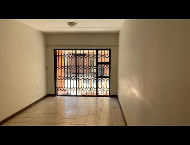 2 BEDROOM APARTMENT FOR SALE IN BENONI NORTH
